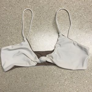 Acacia Pauwela Top Ivory S